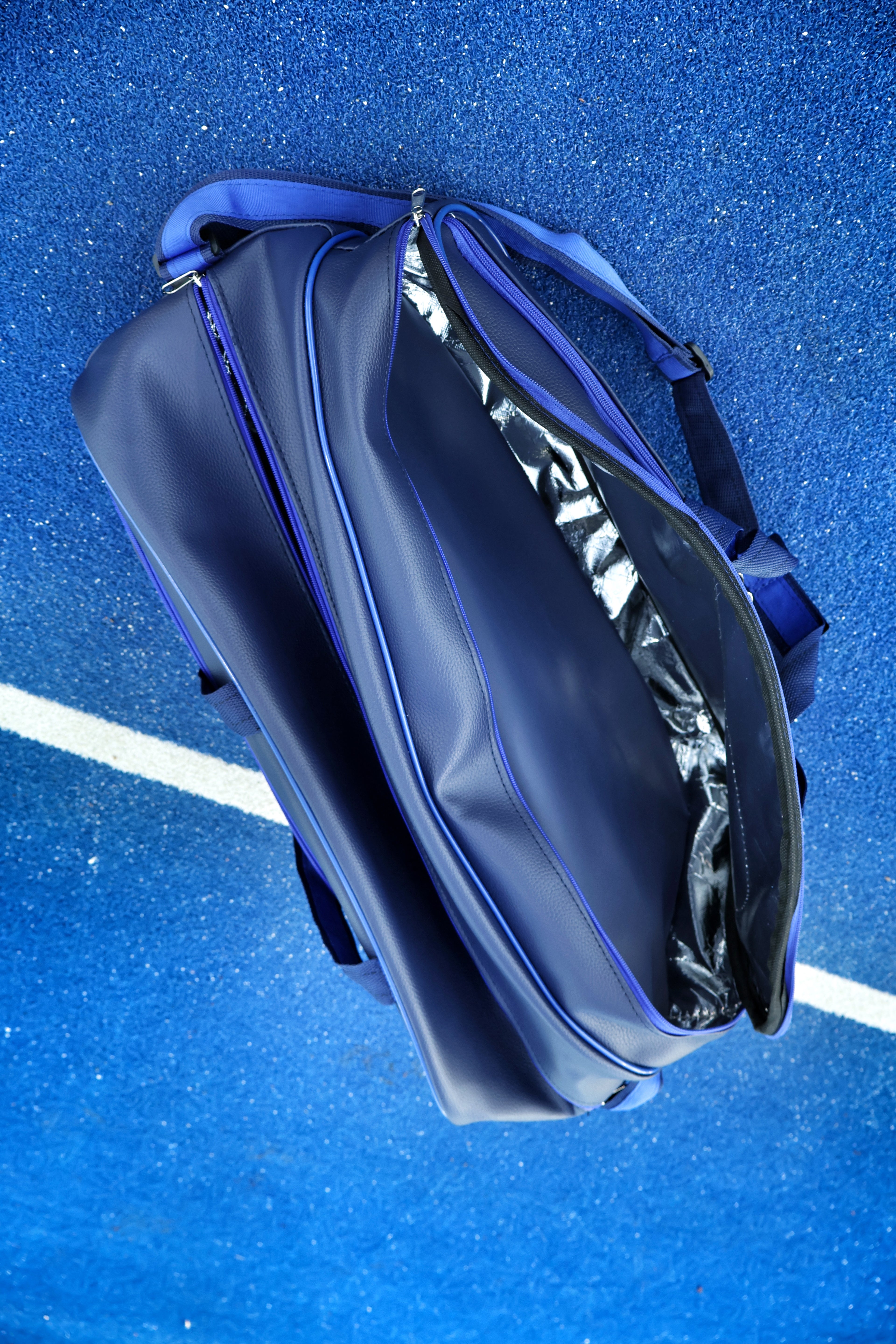 Sèrve Midnight Racquet Bag – Deep Navy with Blue Accents